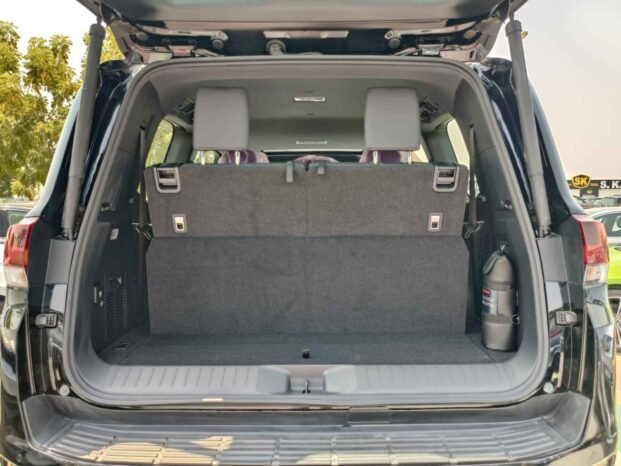 تويوتا لاندكروزر هاي لاندكروزر LC300 GXR 2023 بنزين V6 4.0L A/T