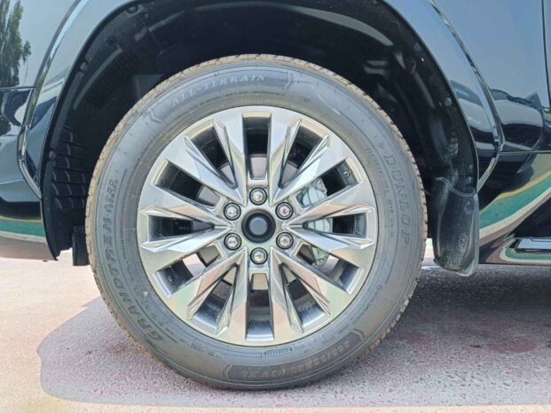 تويوتا لاندكروزر هاي لاندكروزر LC300 GXR 2023 بنزين V6 4.0L A/T