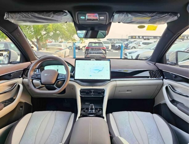 BYD SONG PLUS FLAGSHIP 605-KM 2025 ELECTRIC A/T