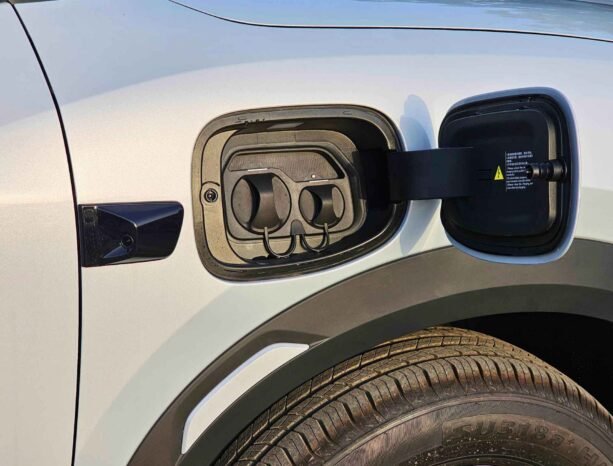 BYD YUAN UP EXCEEDING 401-KM 2025 ELECTRIC A/T