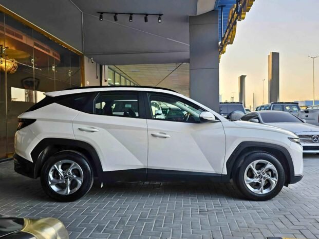 HYUNDAI TUCSON GCC FSH SINGLE OWNER 2022 V4 2.0L A/T