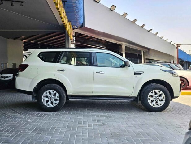NISSAN XTERRA SE GCC FSH SINGLE OWNER 2022 PETROL V4 2.5L V4