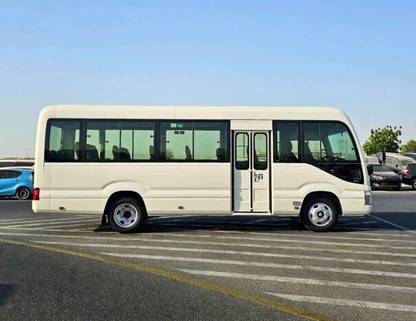 TOYOTA COASTER 23 STR 2025 DIESEL V4 2.8L A/T