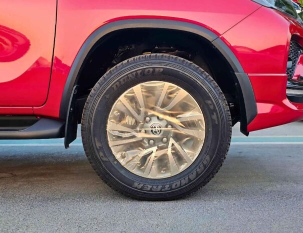 TOYOTA FORTUNER SR5 ADVENTURE PETROL V6 4.0L A/T