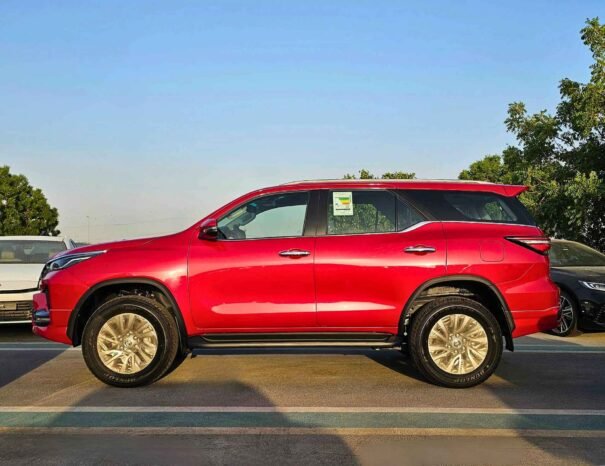 TOYOTA FORTUNER SR5 ADVENTURE PETROL V6 4.0L A/T