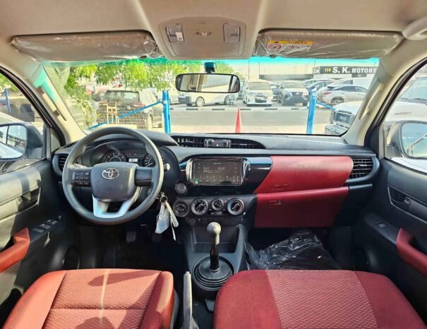 TOYOTA HILUX NARROW BODY DIESEL 2025 V4 2.4L M/T