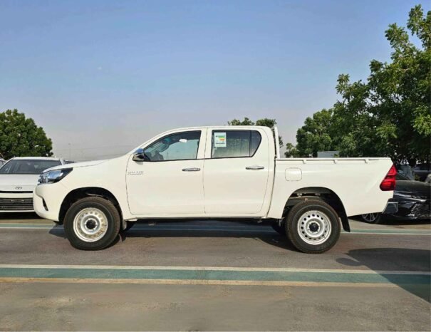 TOYOTA HILUX NARROW BODY DIESEL 2025 V4 2.4L M/T