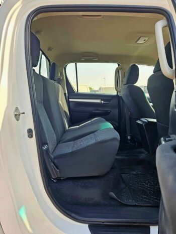TOYOTA HILUX Изображение 4