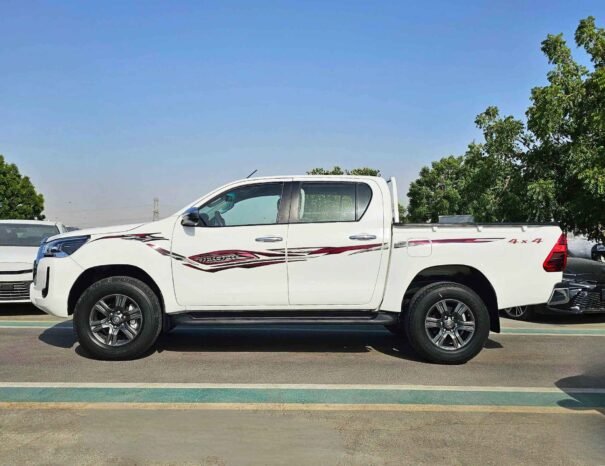 TOYOTA HILUX WIDE BODY 2020 PETROL V4 2.7L A/T