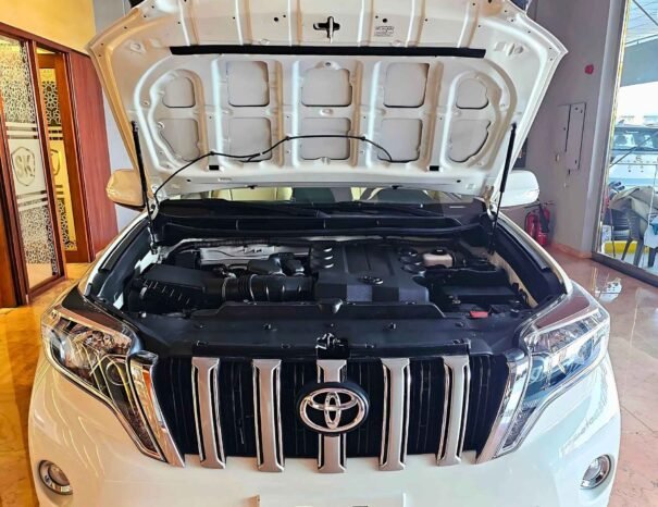 TOYOTA PRADO TXL 2015 ESSENCE V6 4.0L BVA