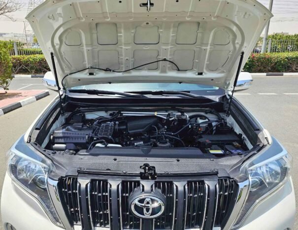 TOYOTA PRADO VXR 2016 PETROL V4 2.7L A/T