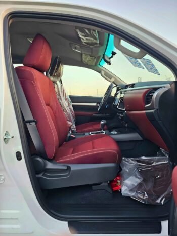 TOYOTA HILUX SR5 GLXV WIDE BODY 2025 PETROL V4 2.7L A/T