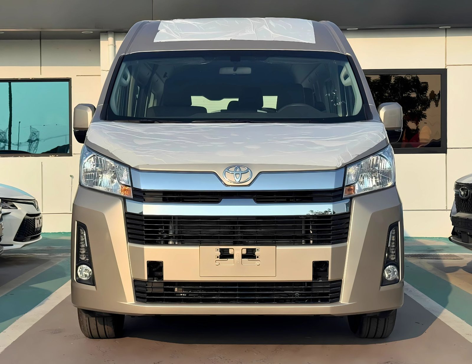 TOTOTA HIACE GL HIGH ROOF 2025 PETROL V6 3.5L A/T