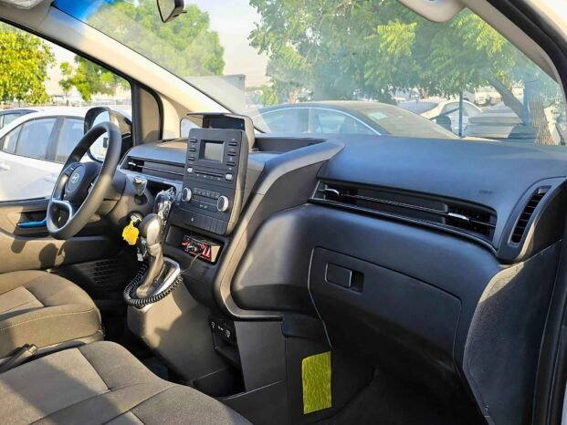 HYUNDAI STARIA AMBULANCE 2025 PETROL V6 3.5L A/T