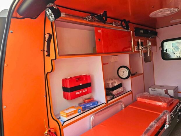 HYUNDAI STARIA AMBULANCE 2025 PETROL V6 3.5L A/T