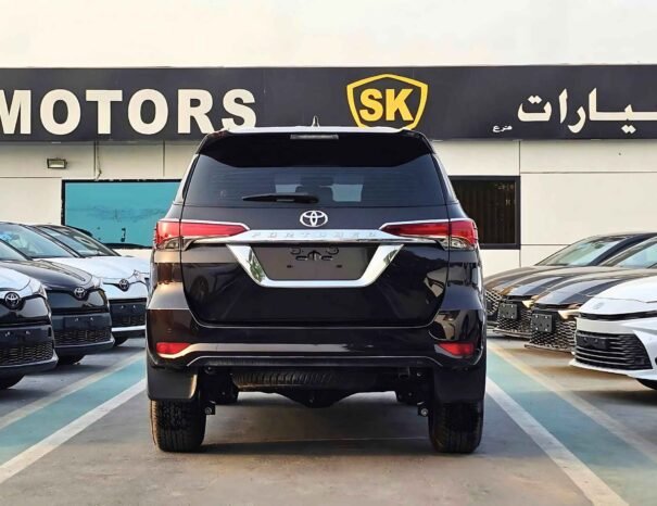 TOYOTA FORTUNER 2025 PETROL V4 2.7L A/T