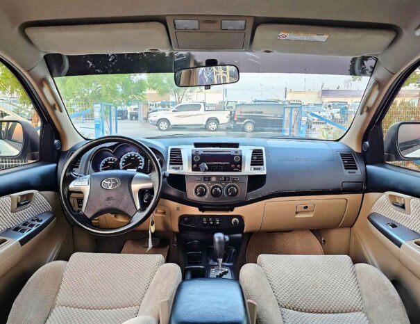 TOYOTA FORTUNER EXR 2015 PETROL V4 2.7L A/T