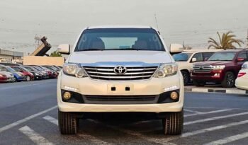 TOYOTA FORTUNER EXR 2015 PETROL V4 2.7L A/T