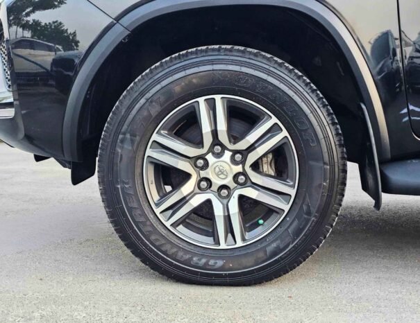 TOYOTA FORTUNER EXR 2020 NEW SHAPE PETROL V4 2.7L A/T