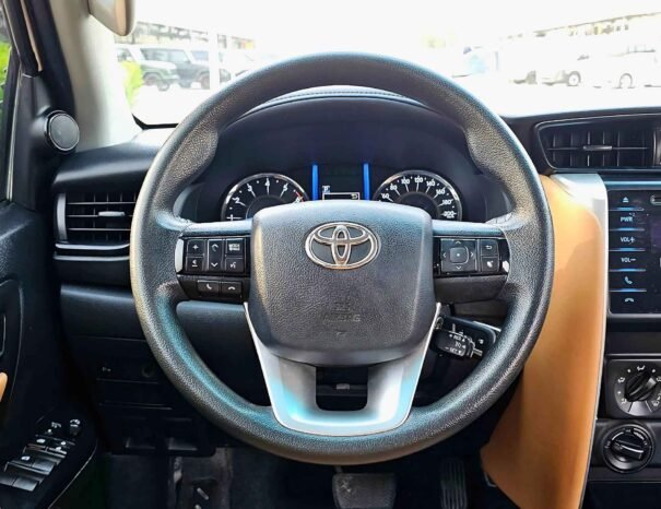 TOYOTA FORTUNER EXR 2020 БЕНЗИН V4 2.7L A/T