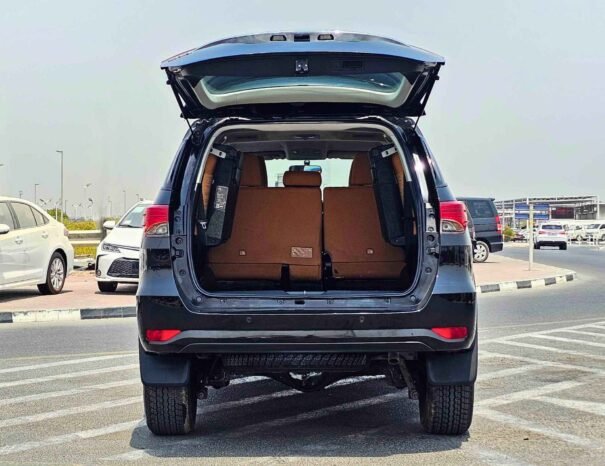 TOYOTA FORTUNER EXR 2020 NEW SHAPE PETROL V4 2.7L A/T