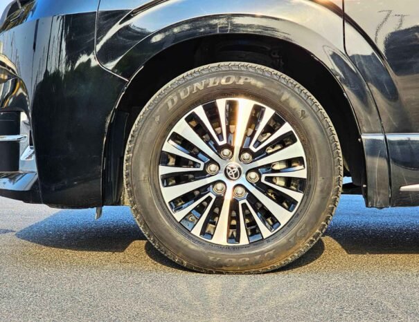 TOYOTA GRANVIA PREMIUM 2023 БЕНЗИН V6 3,5 Л А/Т