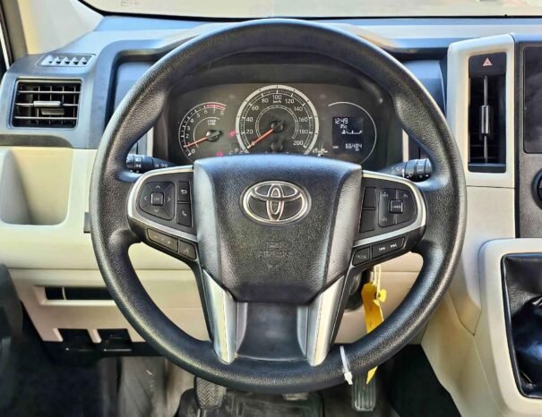 TOYOTA HIACE HIGHROOF PASSENGER 13 STR 2025 PETROL V6 3.5L M/T