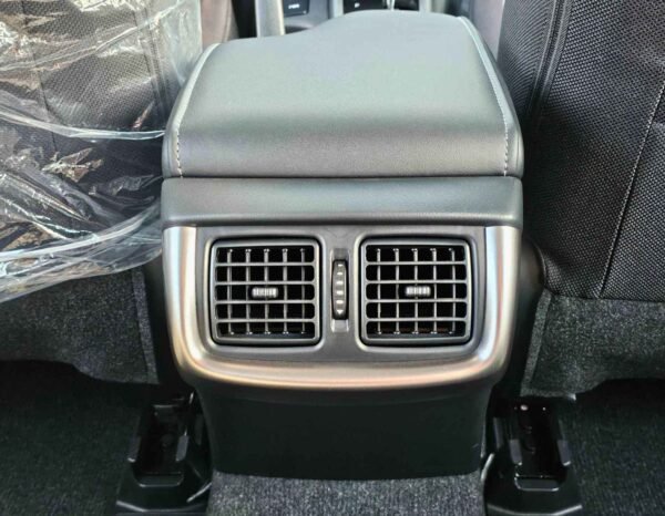 TOYOTA HILUX SR5 WIDE BODY WITH HUK 2025 DIESEL V4 2.4L A/T