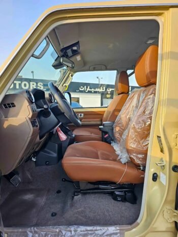 TOYOTA LANDCRUISER HARD-TOP Image 7