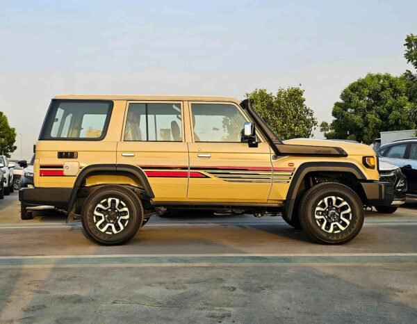 TOYOTA LANDCRUISER HARDTOP LX LC76 2025 DIESEL V4 2.8L A/T