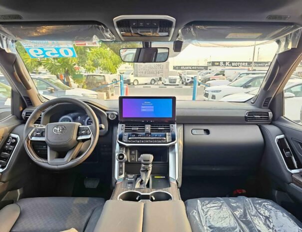 TOYOTA LANDCRUISER VXR 2025 PETROL V6 3.5 A/T