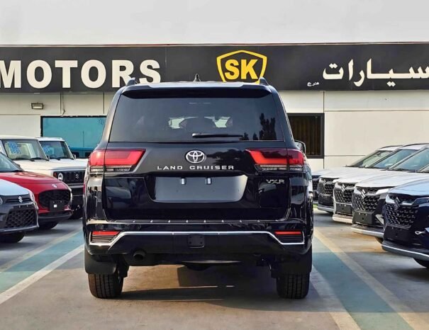 TOYOTA LANDCRUISER VXR 2025 PETROL V6 3.5 A/T