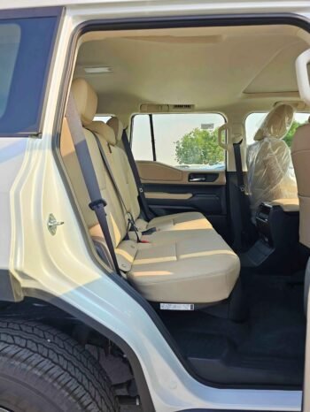 TOYOTA LANDCRUISER PRADO Image 7