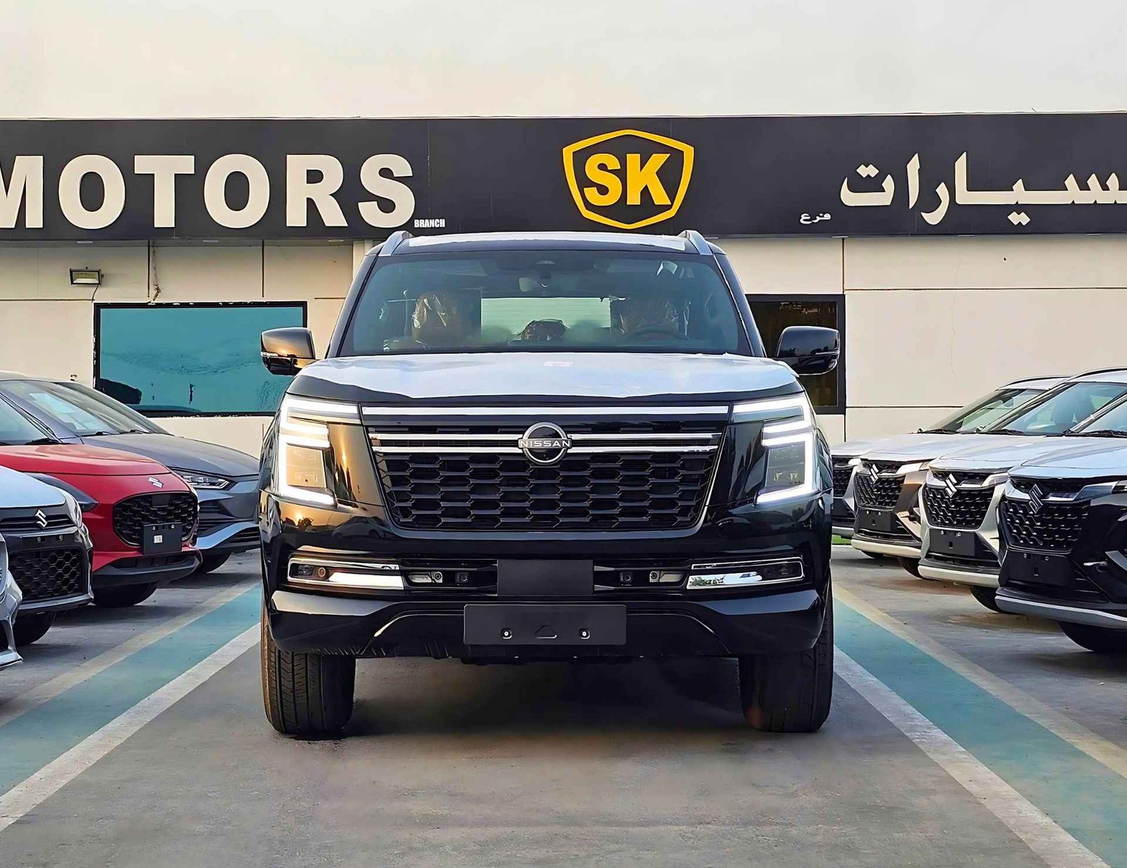 Nissan Patrol Platinum 2026, бензин, V6, 3.8 л, автоматическая коробка передач.