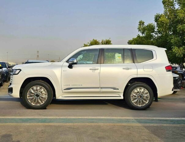 TOYOTA LANDCRUISER VXR HYBRID TWIN TURBO 2025 PETROL 3.5L V6 A/T