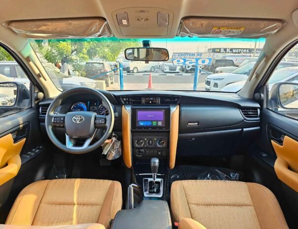 TOYOTA FORTUNER 2025 DIESEL 2.4L V4 A/T