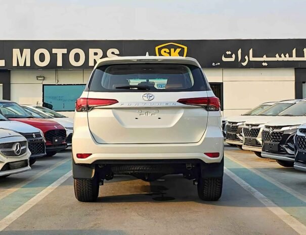TOYOTA FORTUNER 2025 DIESEL 2.4L V4 A/T