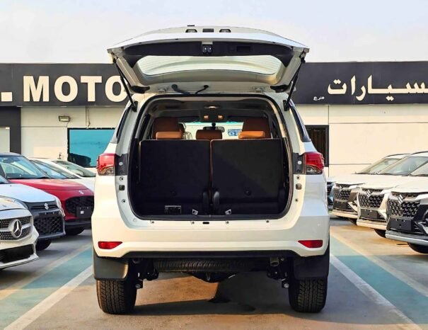 TOYOTA FORTUNER 2025 DIESEL 2.4L V4 A/T