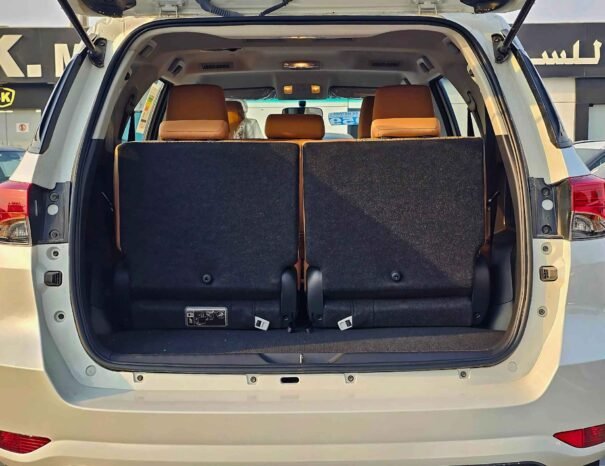 TOYOTA FORTUNER 2025 DIESEL 2.4L V4 A/T