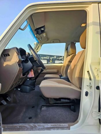 TOYOTA LANDCRUISER HARD-TOP Image 6