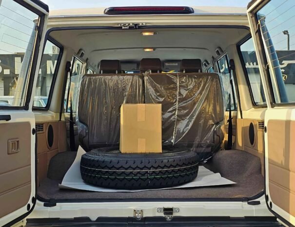 TOYOTA LANDCRUISER LC76 HARDTOP 2025 DIESEL V4 2.8L M/T