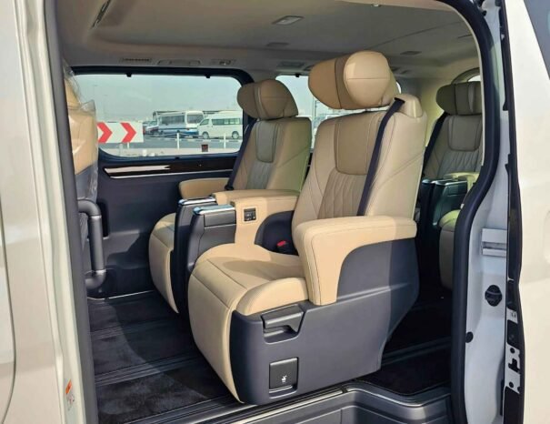TOYOTA GRANVIA PREMIUM LUXURY 2025 PETROL 3.5L V6 A/T