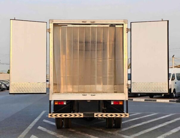 MITSUBISHI FUSO CANTER FREEZER BOX SINGLE CABIN 2022 DIESEL 4.2L V6 M/T