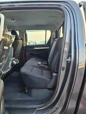 TOYOTA HILUX Image 7
