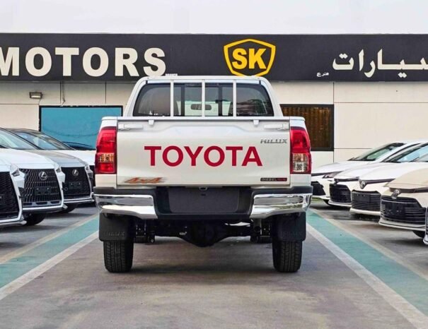 TOYOTA HILUX УЗКИЙ КУЗОВ ДВОЙНАЯ КАБИНА 2025 ДИЗЕЛЬ V4 М/Т