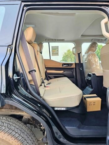 TOYOTA PRADO Image 7