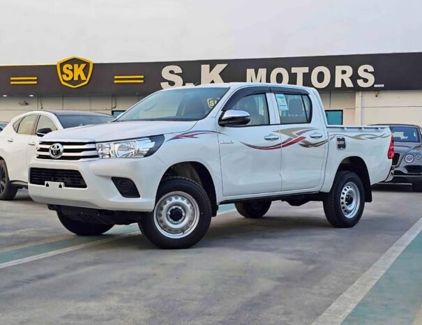 TOYOTA HILUX УЗКИЙ КУЗОВ ДВОЙНАЯ КАБИНА 2025 ДИЗЕЛЬ V4 М/Т