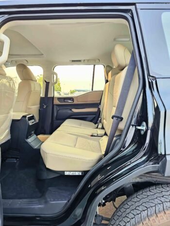 TOYOTA PRADO Image 8