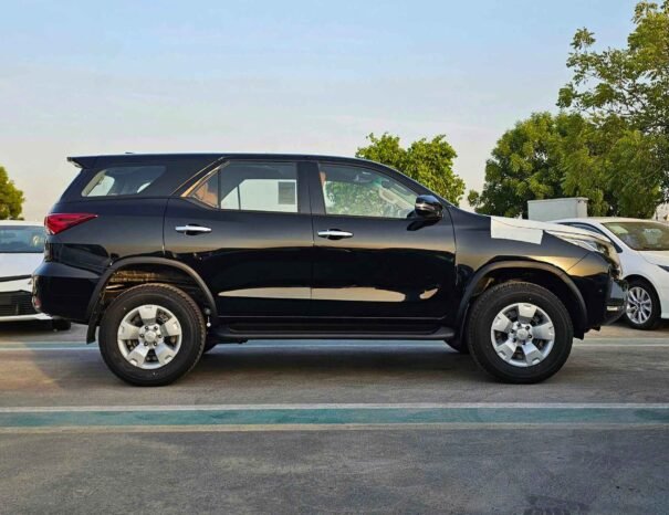 TOYOTA FORTUNER 2025 DIESEL V4 2.4L A/T