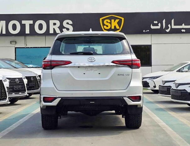 TOYOTA FORTUNER ADVENTURE 2025 PETROL V6 4.0L A/T